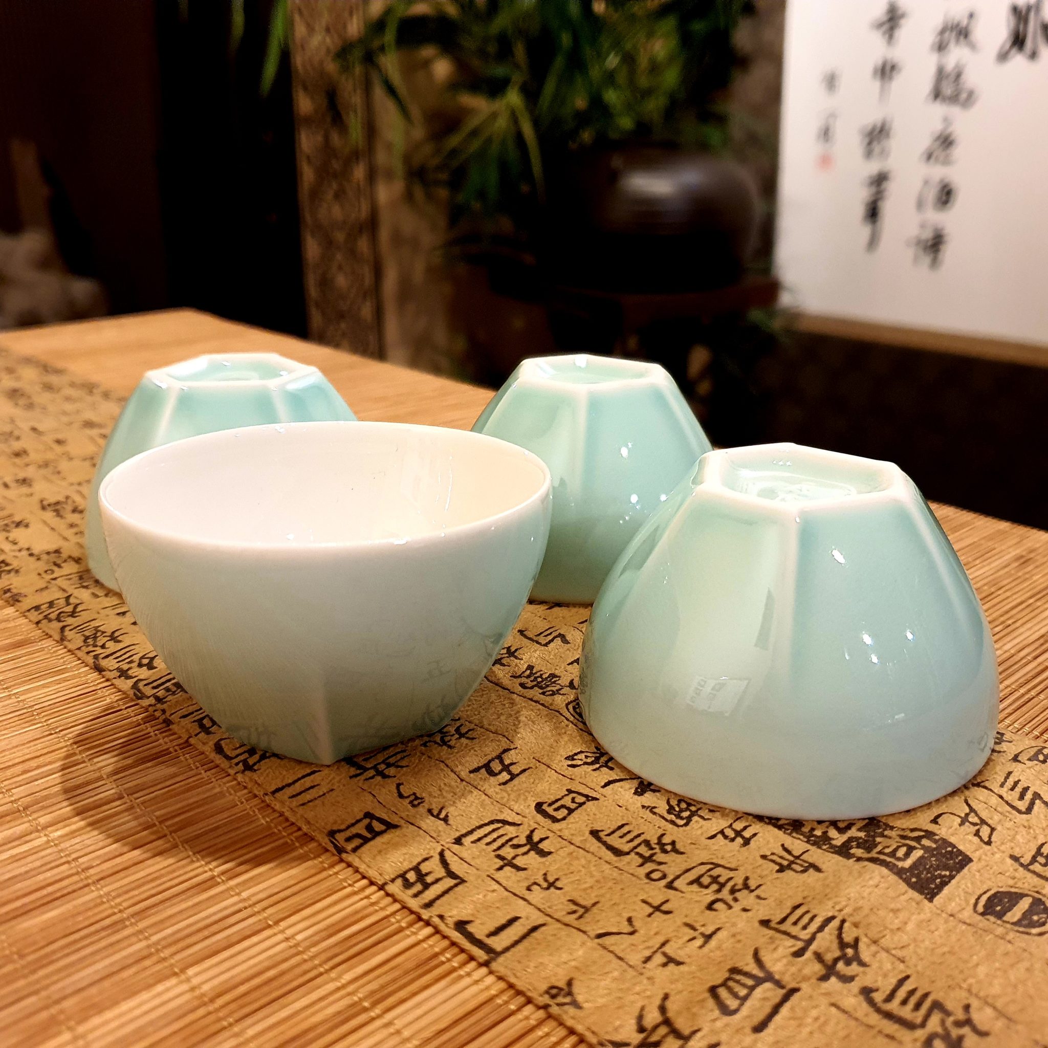 青磁茶器6点セット | 福岡 北九州市 本格中国茶・台湾茶・世界の茶専門店 凰茶堂オンラインショップ